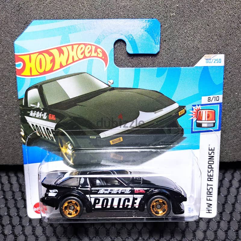 Hot wheels diecast with card -هوت ويلز جديده 11