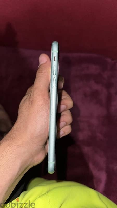 iPhone 11 2