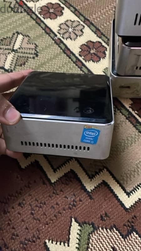 Intel NUC ميكرو كمبيوتر 2