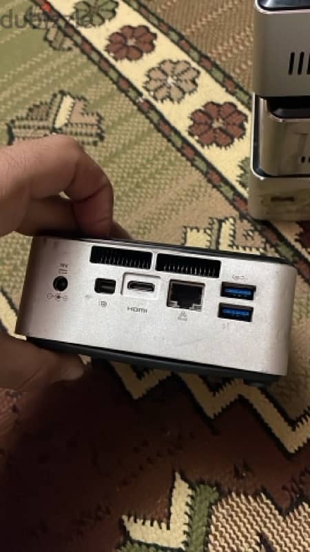 Intel NUC ميكرو كمبيوتر 3