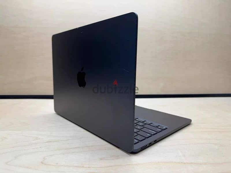 MacBook Air M2 Midnight ماك بوك 5