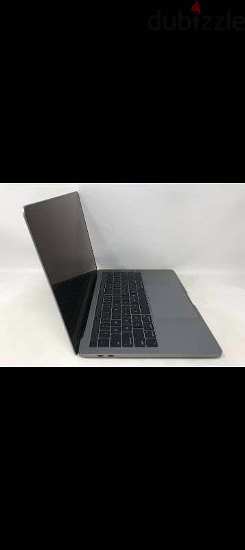 MacBook pro 2018 13 inch 2