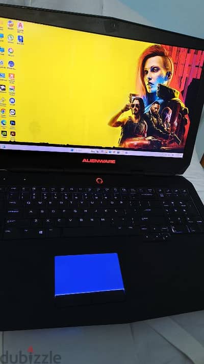 Alienware 17 R2 gaming laptop