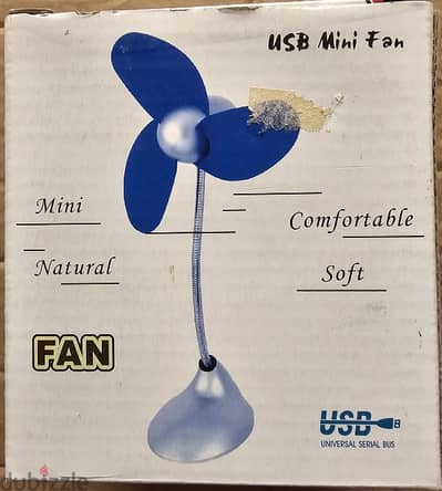 USB mini fan for desk and laptop usage