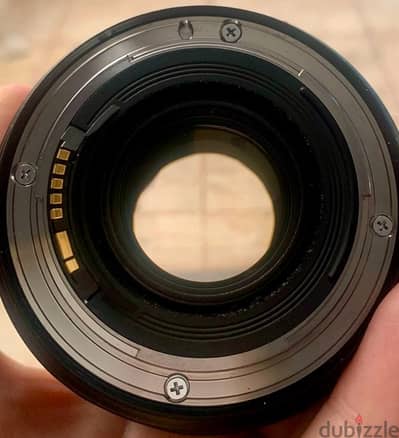 canon 85mm f/1.2 عدسة كانون ٨٥