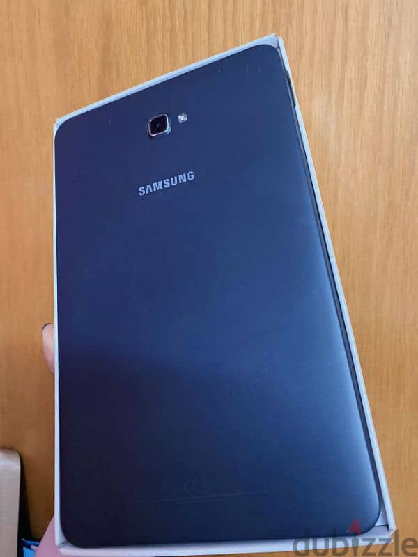 تاب Samsung A6 للبيع  حاله جيده جدا 0