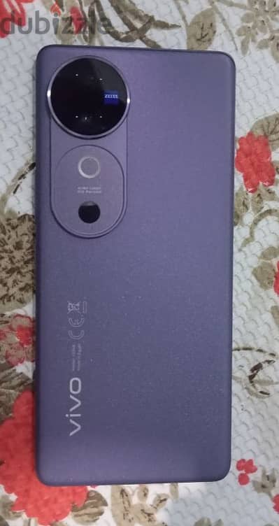 vivo v40