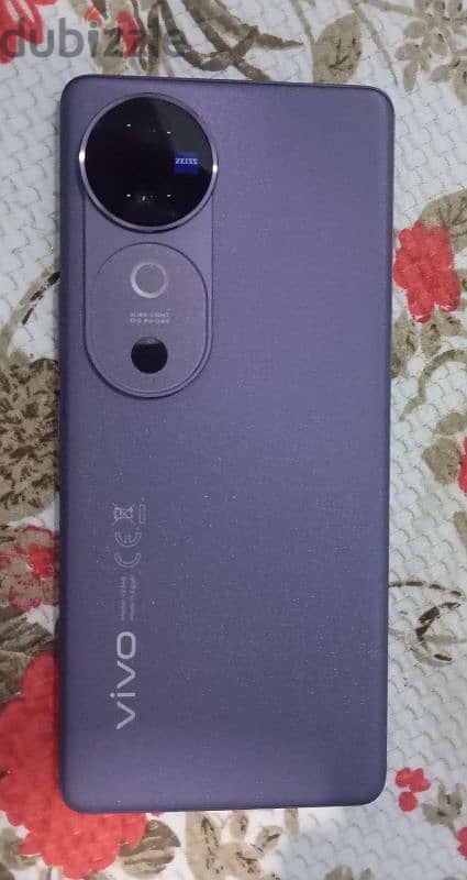 vivo v40 0