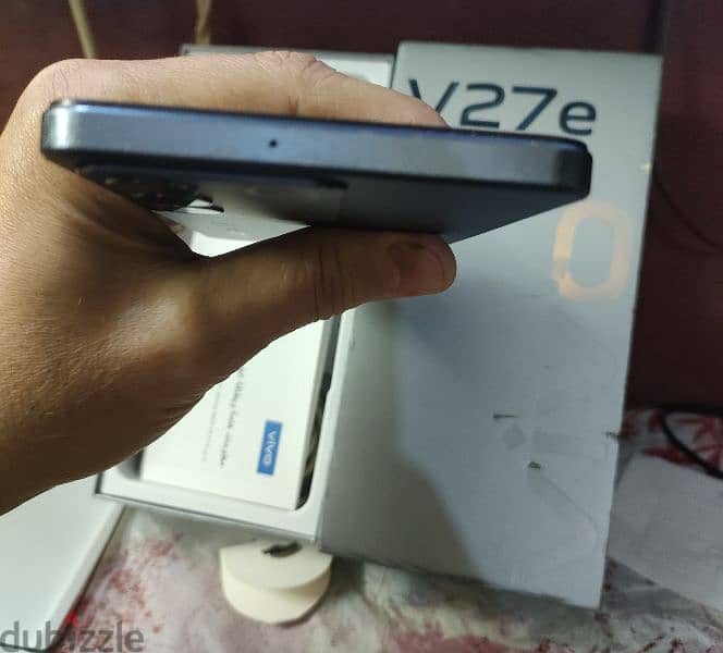 للبيع فقط VIVO 27e 8