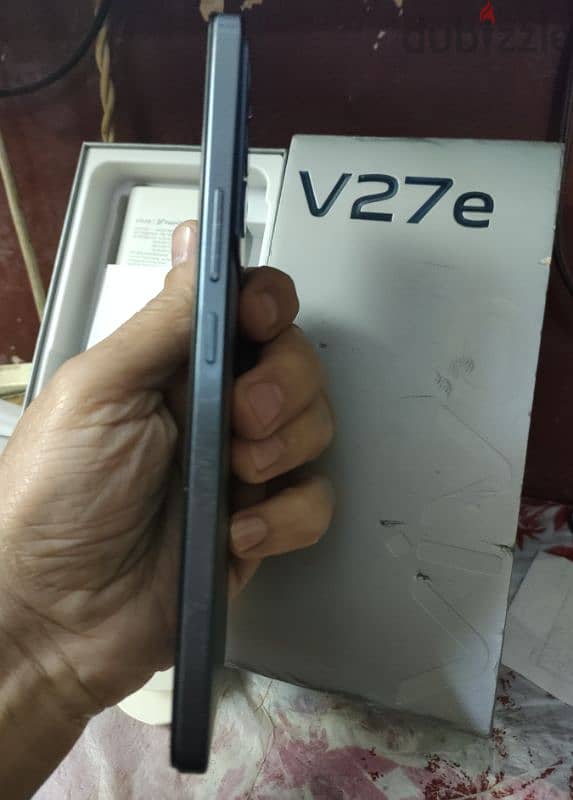 للبيع فقط VIVO 27e 12