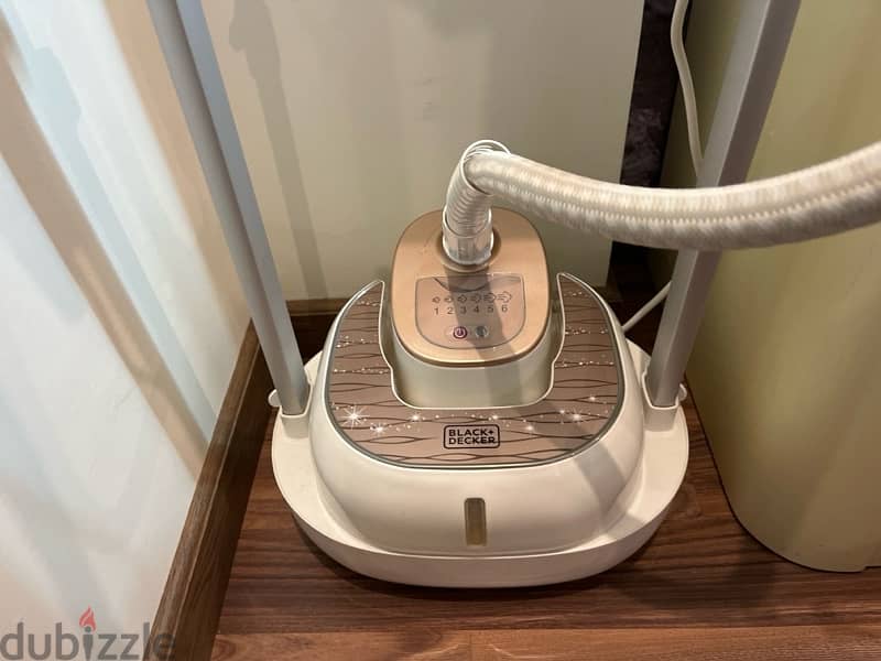 Black & Decker steam iron 1