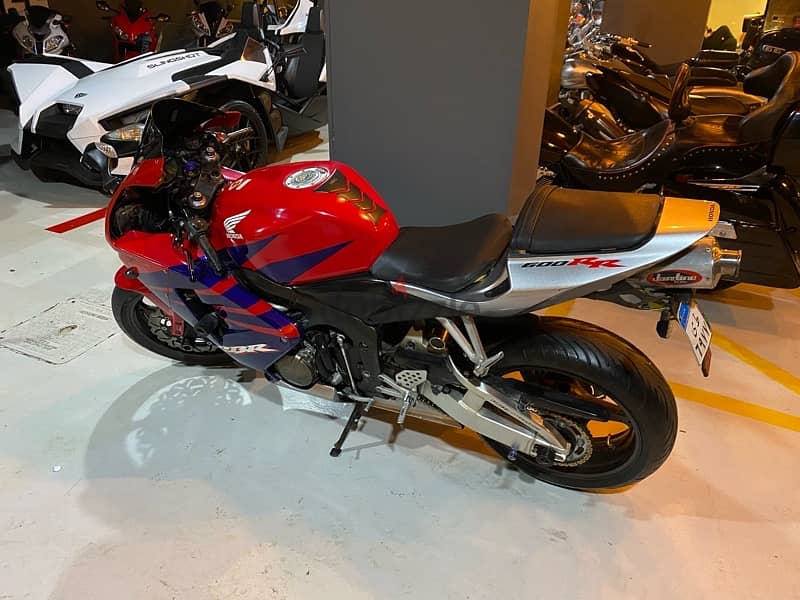 Honda CBR 600 RR 0