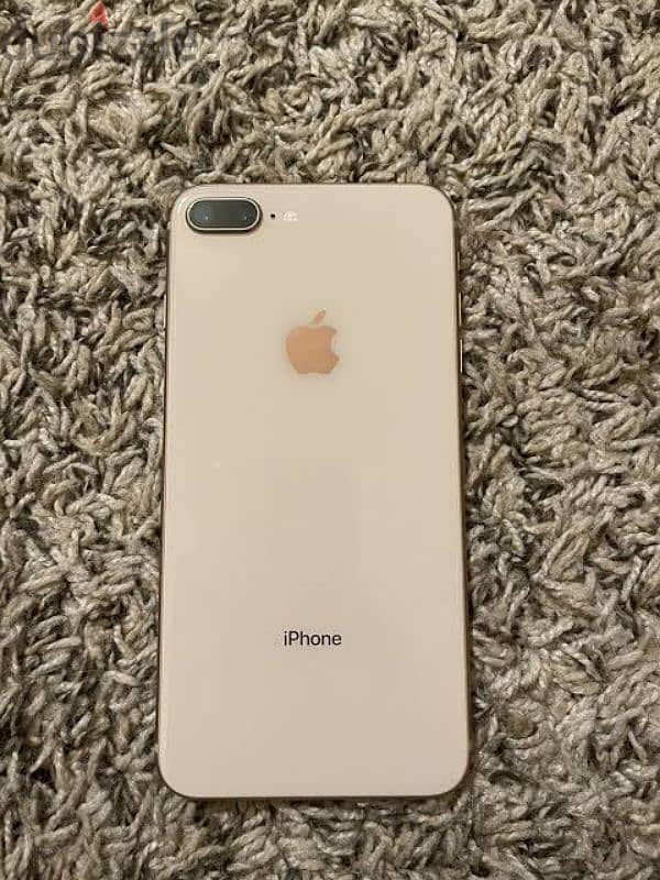 Iphone 8 plus حاله ممتازة 0