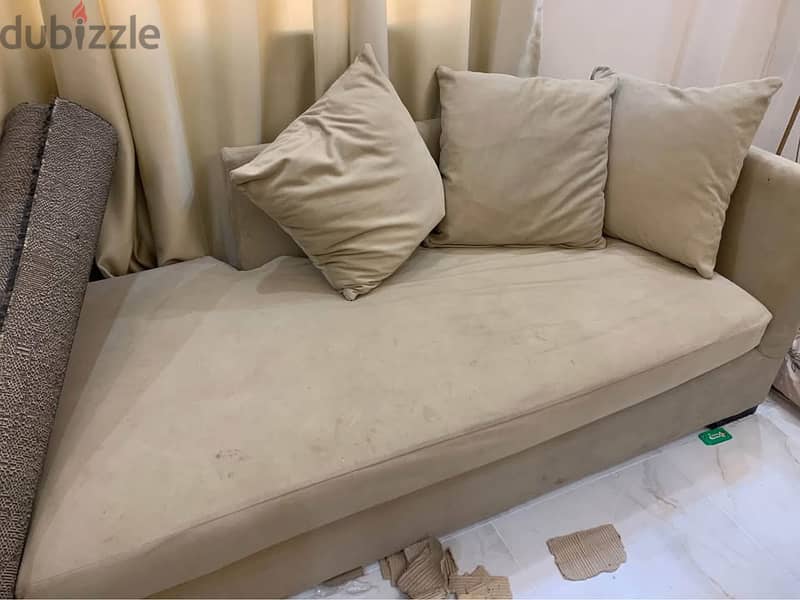 L shape sofa قطعتين انتريه 3