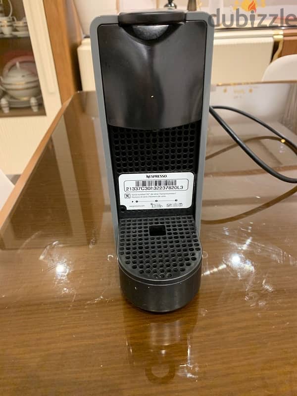 used nespresso essinza 1