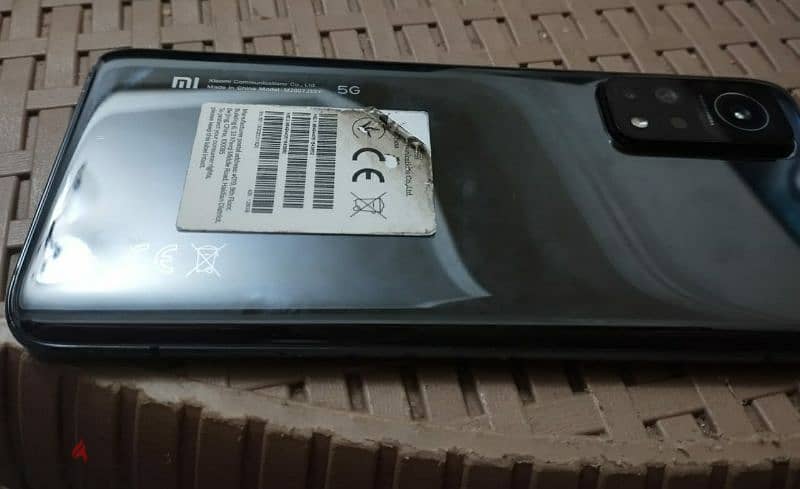 موبايل شاومي MI10 t حالة ممتازة عمره ماتفتح و معاه الشاحن والعلبة 2