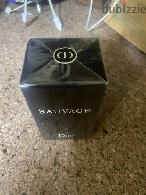 Dior Sauvage 100 ml original  and sealed 3