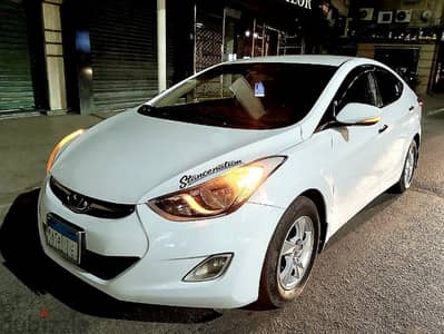 Hyundai Elantra 2011