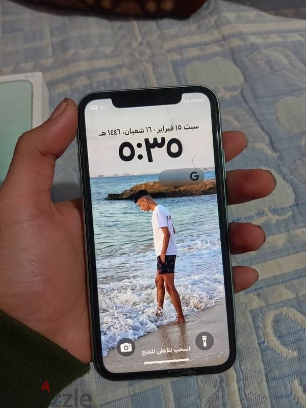 iPhone 11 128g للبدل باندرويد عالي 4