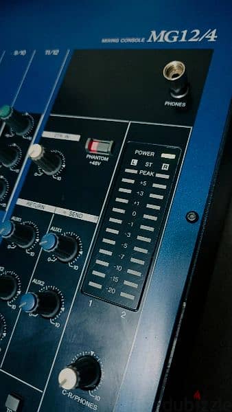 Yamaha audio mixer MG12/4