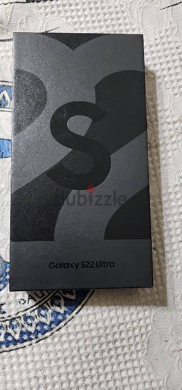 Samsung S22 ultra used like new 3