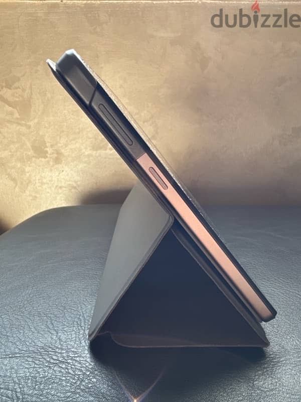 Lenovo, 10 inch tablet 3G/ WIFI perfect condition 0