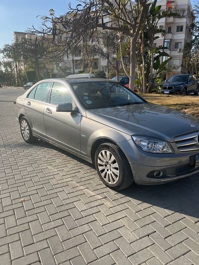 Mercedes-Benz C250 2010