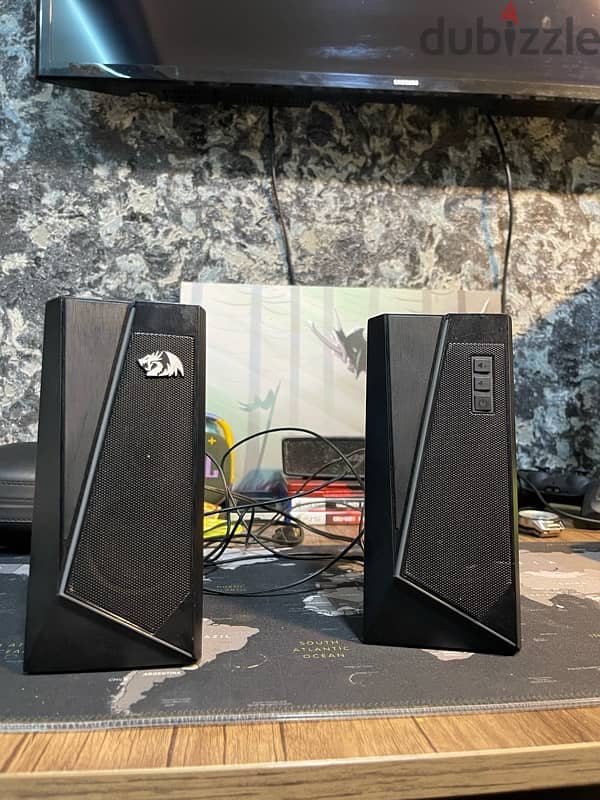 Redragon Gs520 rgb speakers 1