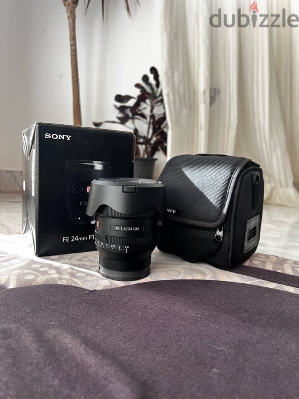 Sony 24mm f1.4 GM like new 0