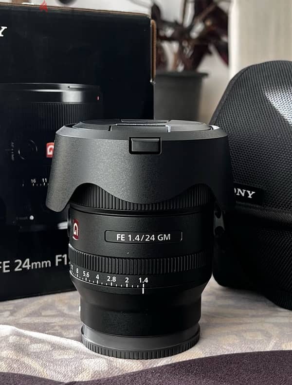 Sony 24mm f1.4 GM like new 1