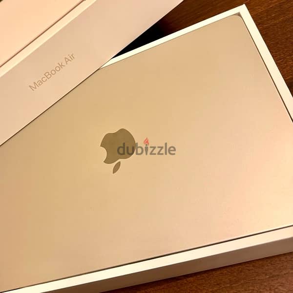 Macbook Air M2 زيرو بالضمان 1