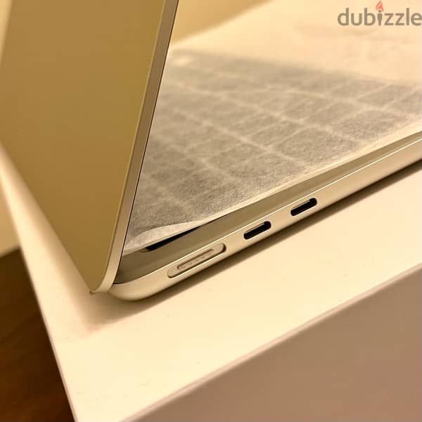 Macbook Air M2 زيرو بالضمان 2