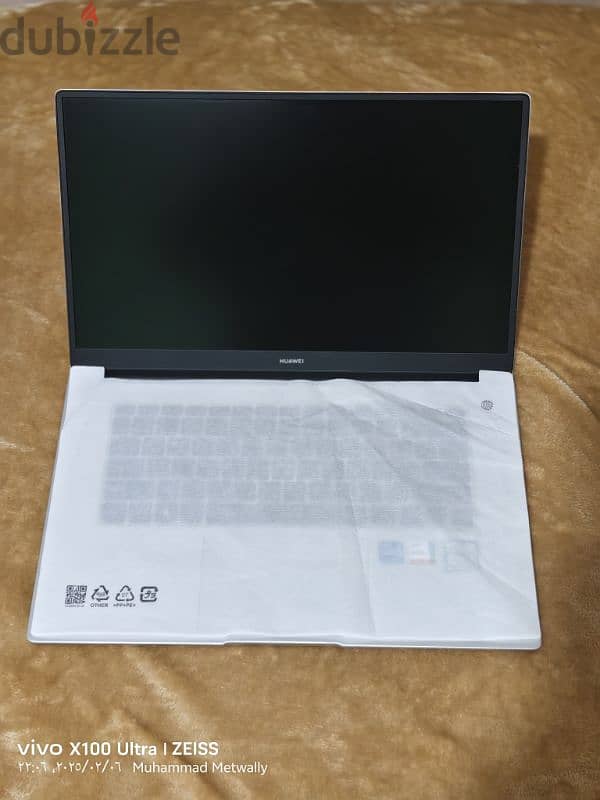 Huawei laptop mate book d15 core i7 11 9