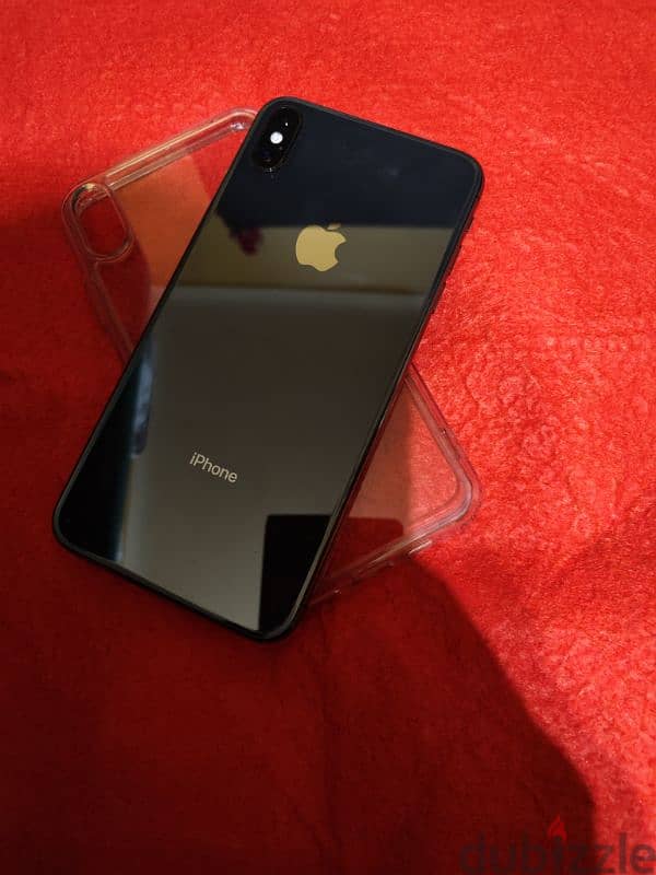 iPhone sx max 8