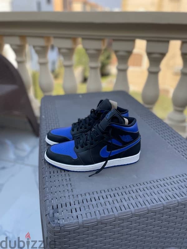 Jordan 1 Mid Royal 0