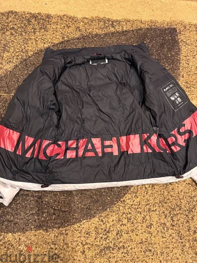 original MK puffer jacket size L width 63cm Used in good condition