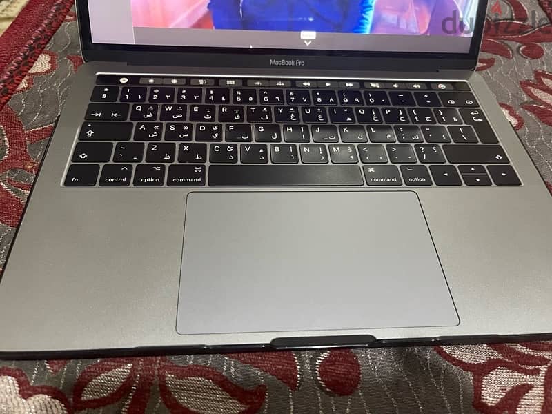 MacBook Pro  2017 ماك بوك برو 1