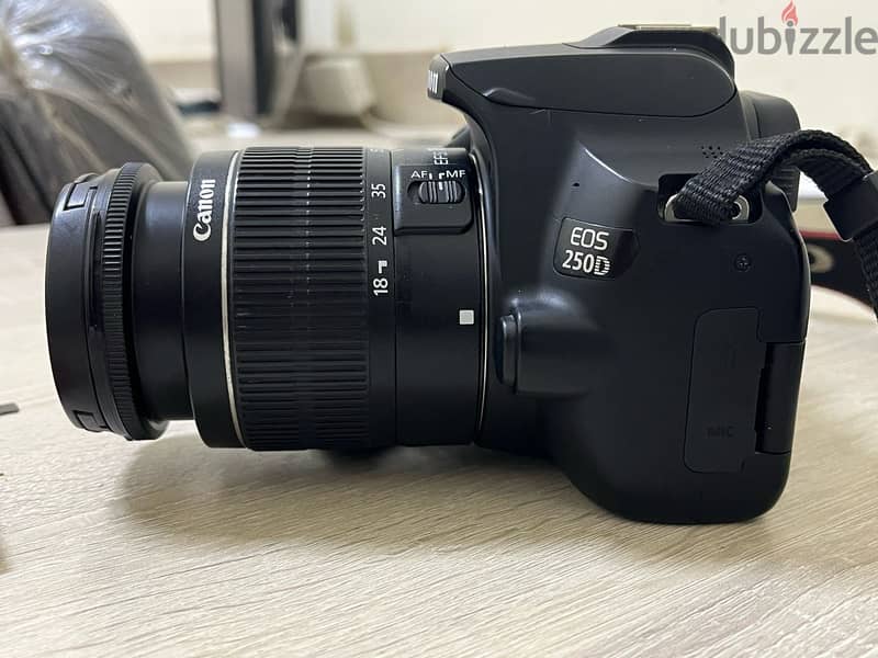 كاميرا Canon 250D بحاله ممتازه 2