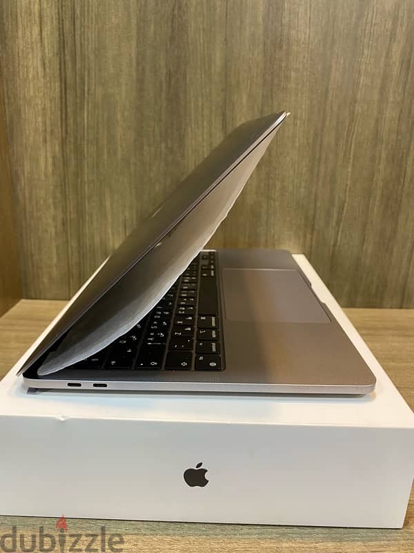 MacBook Pro M1 2020 5