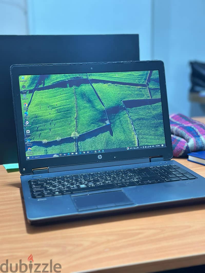 Hp Zbook G2 (SSD:256GB - Ram:8GB - GPU:2GB) 0