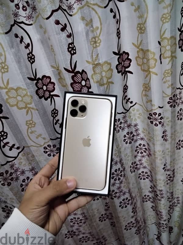 IPHONE 11 pro 1