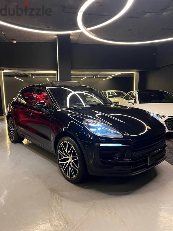 Porsche Macan 2022 0