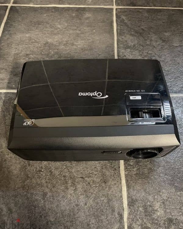 Optoma projector DX211 DLP 1