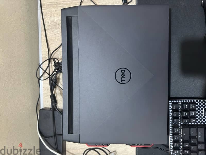 Dell g15 5520 0