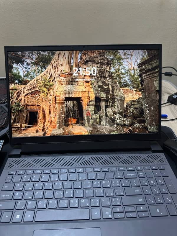 Dell g15 5520 5