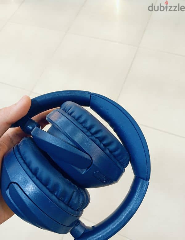 JBL 770 NC Blue 3