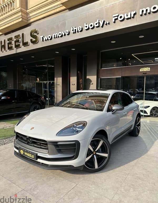 Porsche Macan T 2024 0