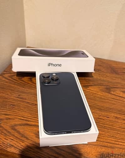 بشريحة عادية و إلكترونية بدون ضرائب او جمارك iPhone 15 pro max 512GB