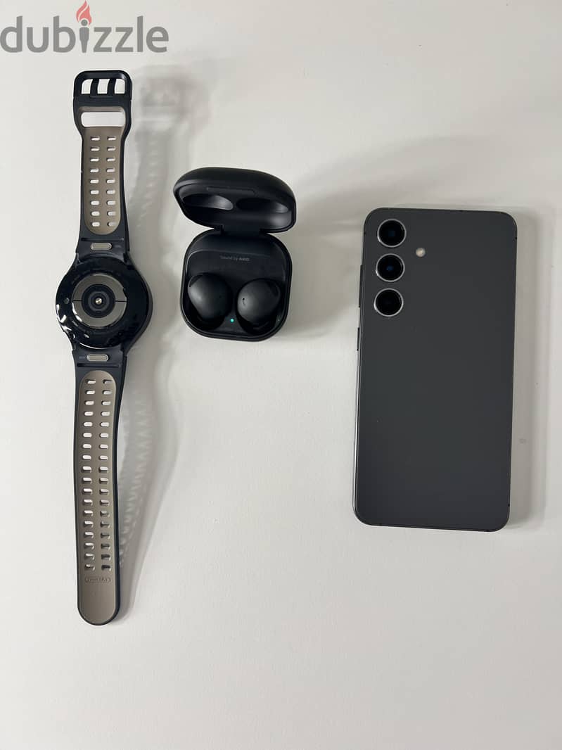 Samsung galaxy S24 mobile + galaxy watch 6 44mm + galaxy buds 2 pro 1