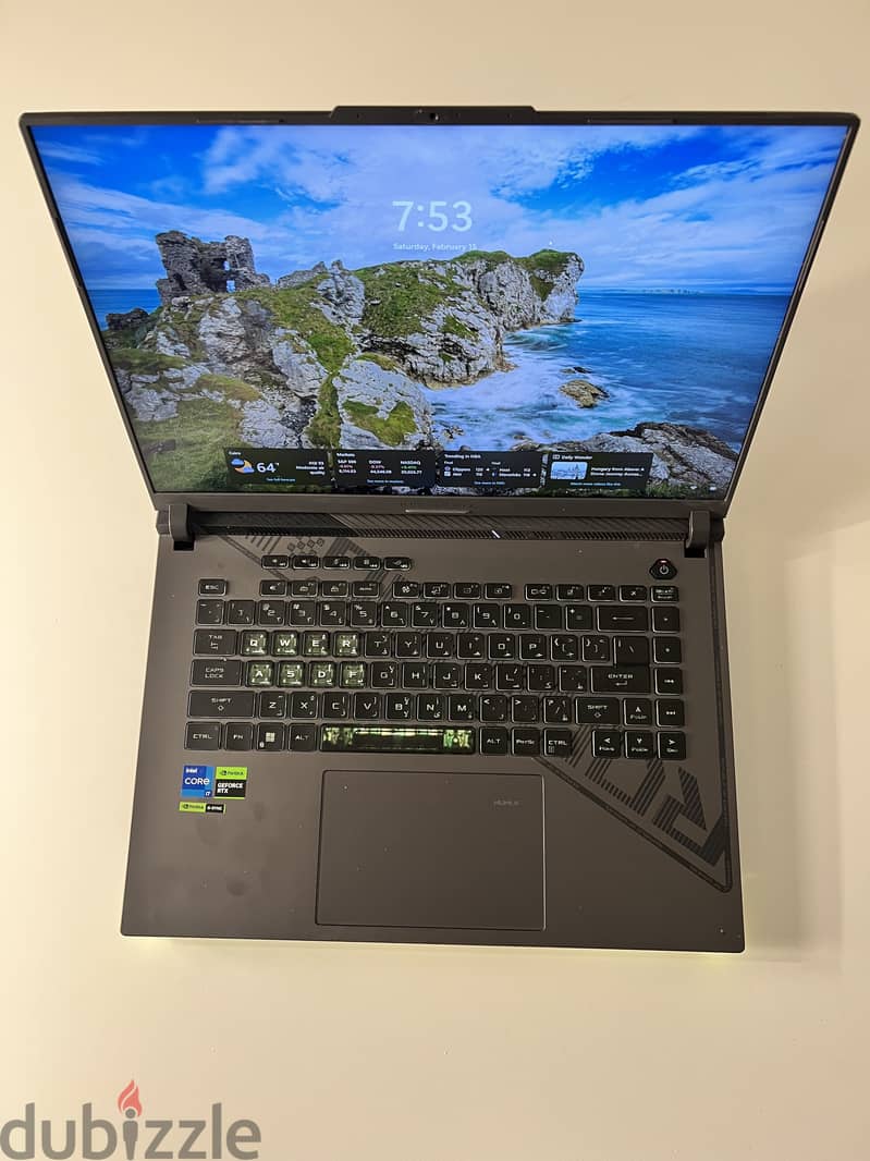 Asus G16 strix laptop 4K 240 HZ display 1